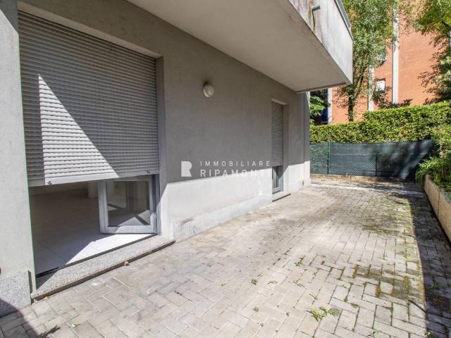 Appartamento in affitto a Belledo, Lecco