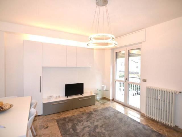 Appartamento in affitto a Castello, Lecco