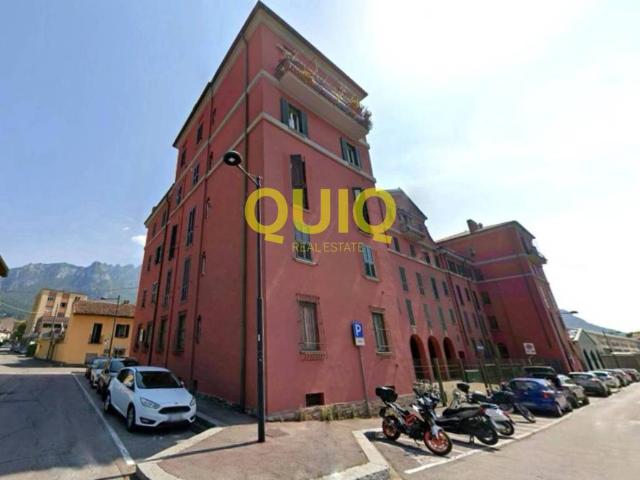 Appartamento in affitto a Pescarenico, Lecco