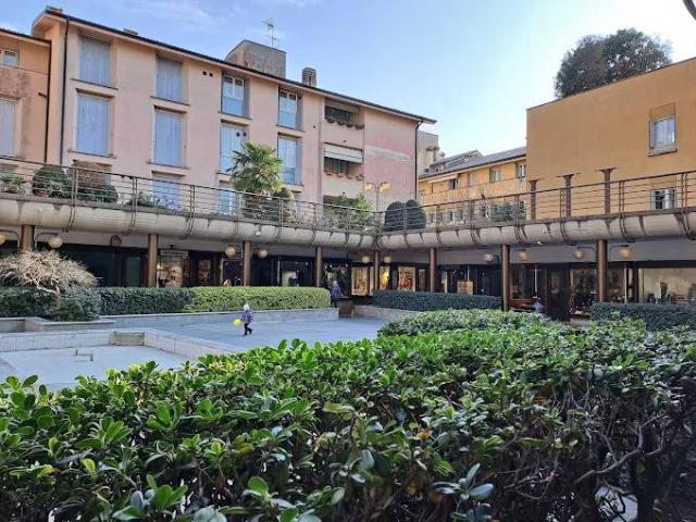 Appartamento in affitto a Caleotto, Lecco