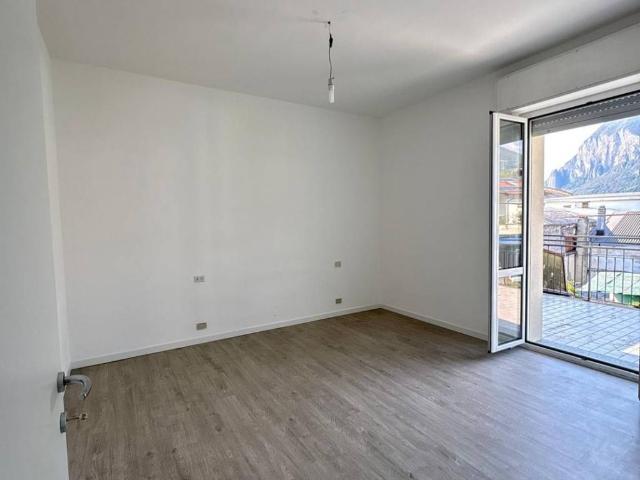 Appartamento in affitto a Caleotto, Lecco