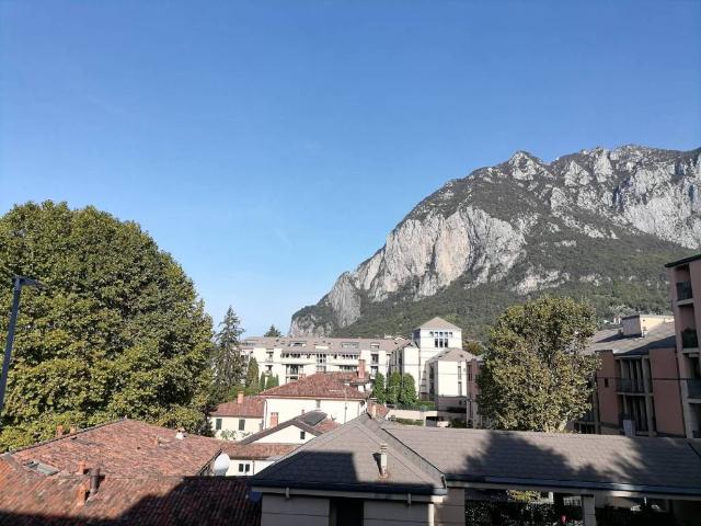 Appartamento in affitto a Castello, Lecco