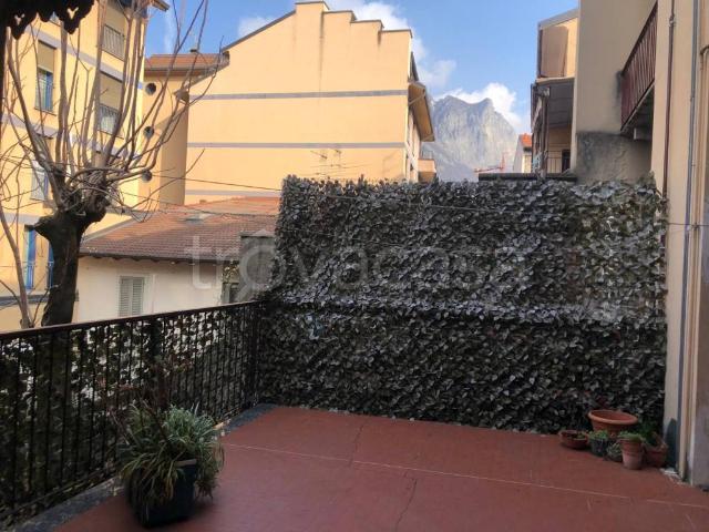 Appartamento in affitto a Pescarenico, Lecco