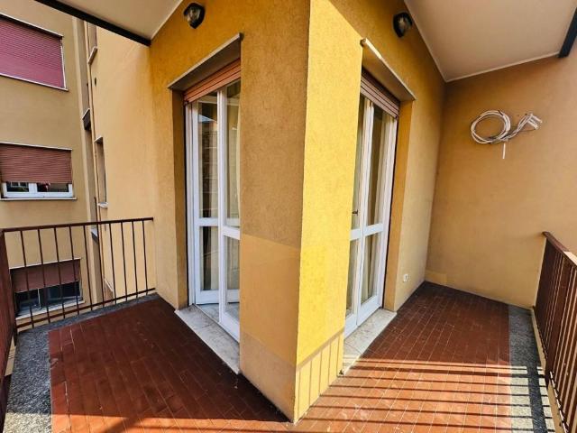 Appartamento in affitto a Oltresempione, Legnano