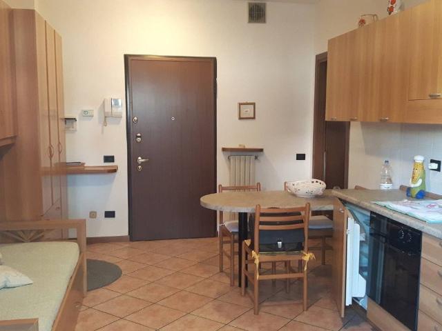 Appartamento in affitto a Oltresempione, Legnano