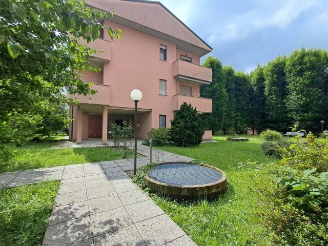 Appartamento in affitto a Oltresempione, Legnano