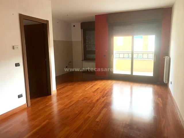Appartamento in affitto a Oltrestazione, Legnano