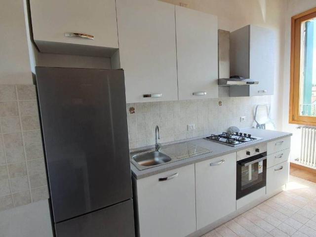 Appartamento in affitto a Lendinara, Veneto