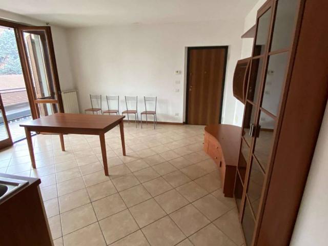 Appartamento in affitto a CIM, Lissone
