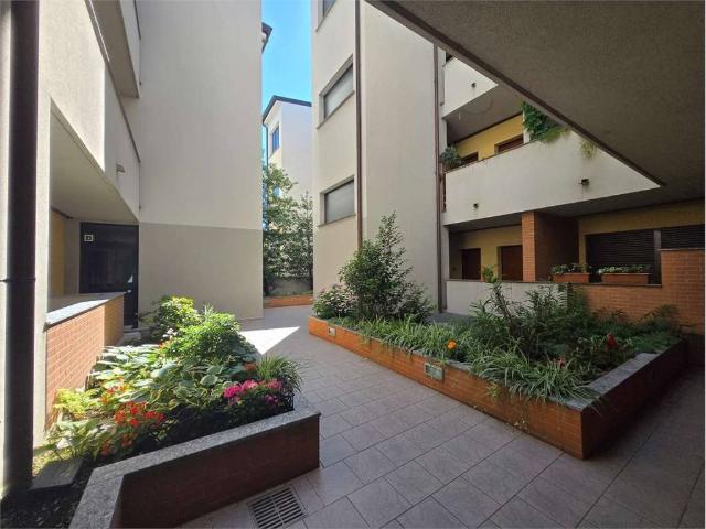 Appartamento in affitto a Lissone, Lombardia