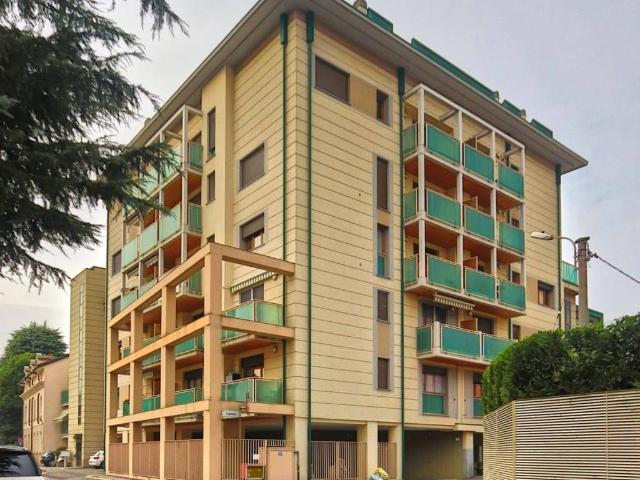 Appartamento in affitto a Lissone, Lombardia