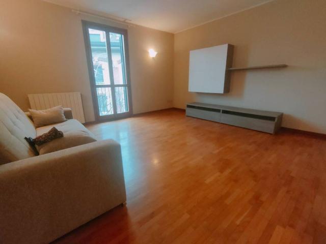 Appartamento in affitto a Centro Storico, Lissone