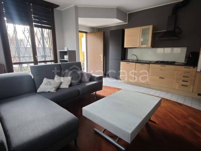 Appartamento in affitto a Ovest, Brenzone