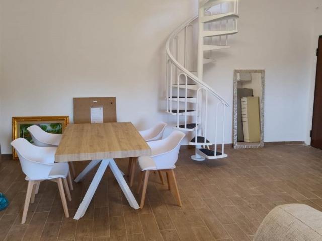 Appartamento in affitto a Collinaia, Livorno
