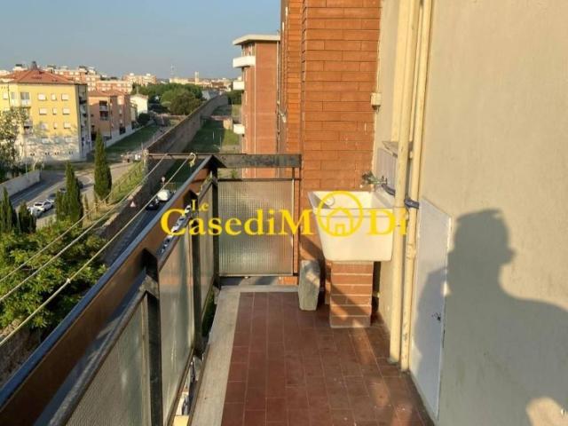 Appartamento in affitto a Garibaldi, Livorno