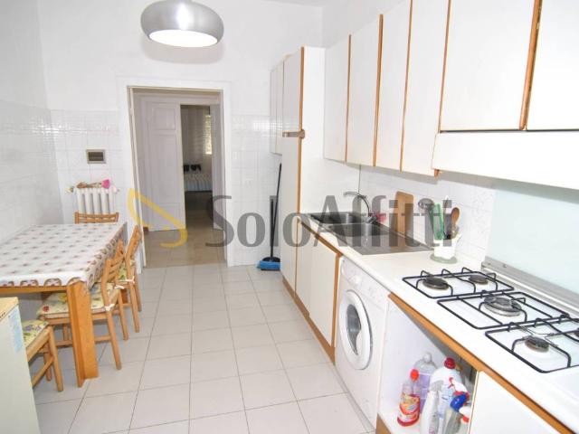 Appartamento in affitto a Garibaldi, Livorno