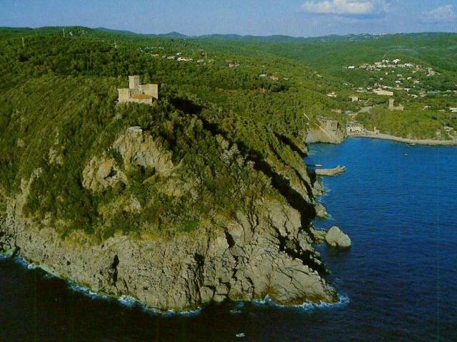 Appartamento in affitto a Quercianella, Livorno