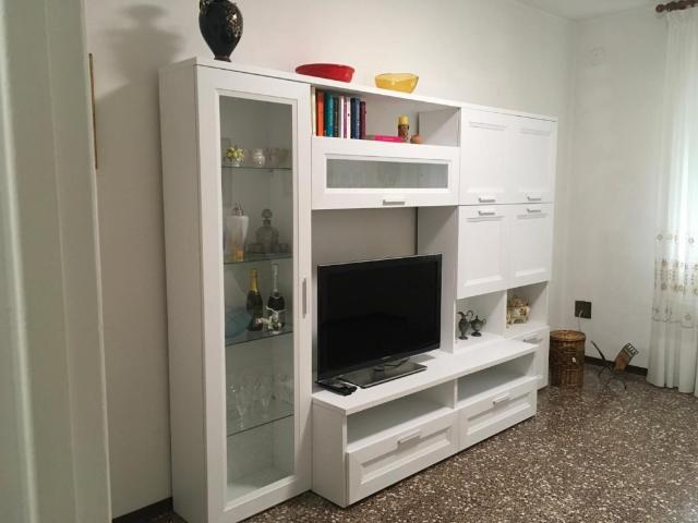 Appartamento in affitto a Garibaldi, Livorno