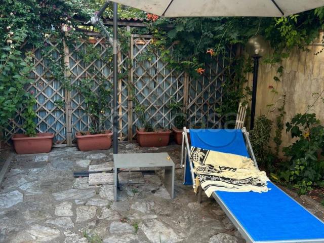 Appartamento in affitto a Fabbricotti, Livorno