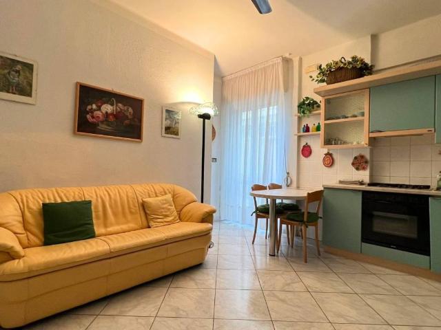 Appartamento in affitto a Borgo Castello, Loano