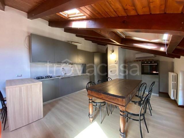 Appartamento in affitto a Revellino, Lodi