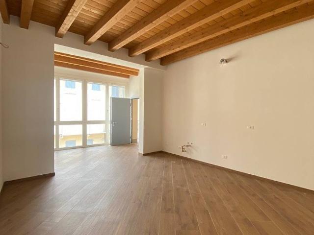 Appartamento in affitto a Revellino, Lodi