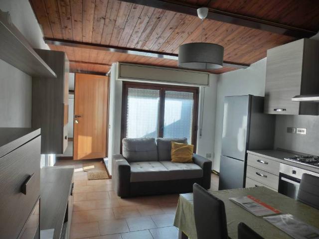 Appartamento in affitto a Revellino, Lodi