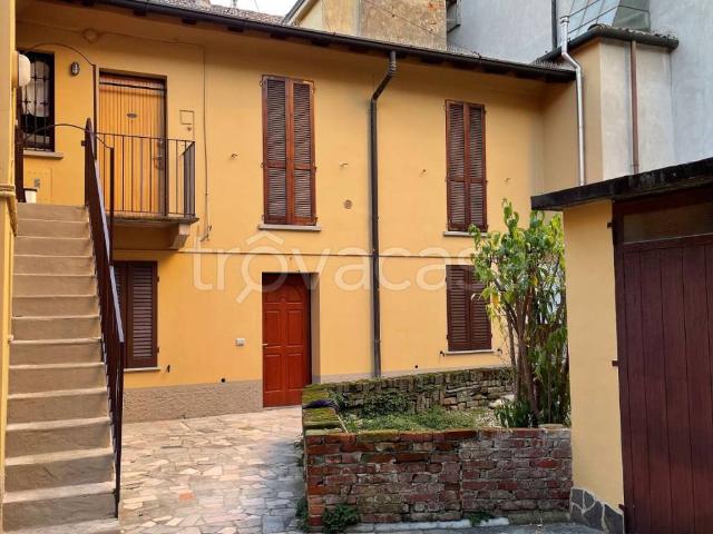 Appartamento in affitto a Revellino, Lodi