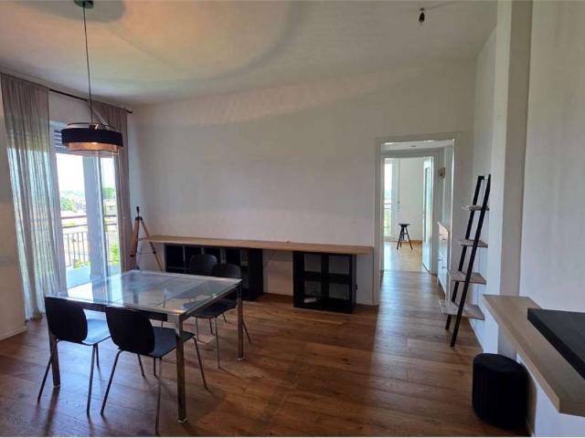 Appartamento in affitto a Lomazzo, Lombardia