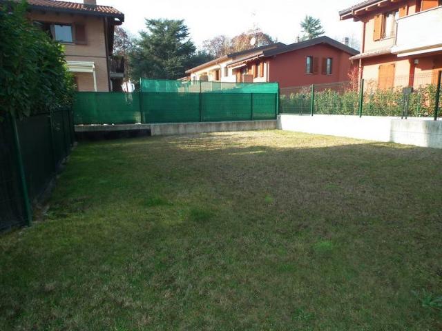 Appartamento in affitto a Lomazzo, Lombardia