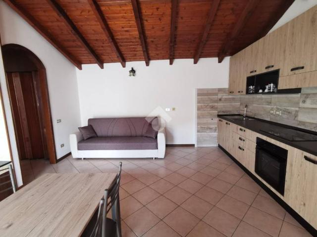 Appartamento in affitto a Lonate Pozzolo, Lombardia