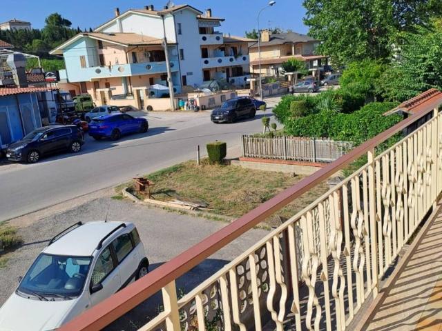 Appartamento in affitto a Loreto Aprutino, Abruzzo
