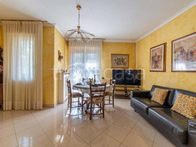 Appartamento in affitto a Bagni Di Lucca Ponte, Lucca