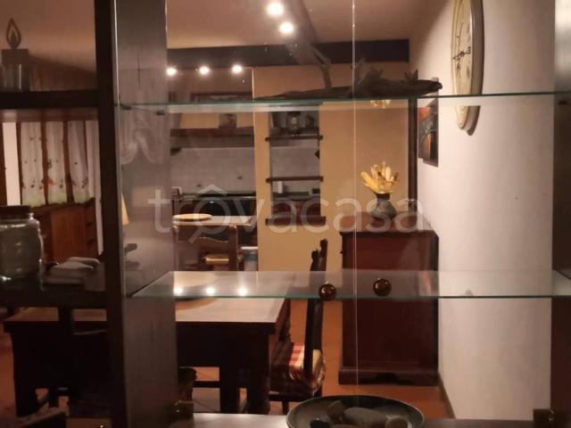 Appartamento in affitto a Tempagnano di Lunata, Bagni Di Lucca Ponte