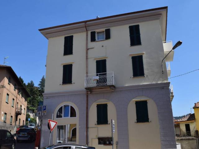 Appartamento in affitto a Comunità Montana Valli del Verbano, Luino