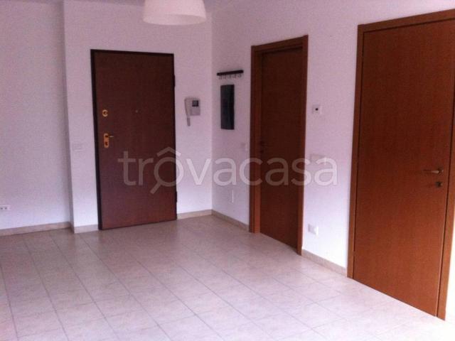 Appartamento in affitto a Comunità Montana Valli del Verbano, Luino