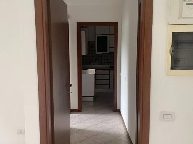 Appartamento in affitto a Castello, Lurate Caccivio