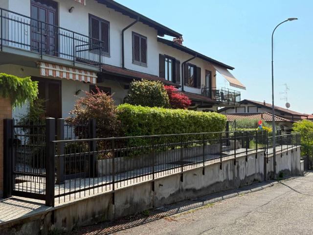 Appartamento in affitto a Lurate Abbate, Lurate Caccivio