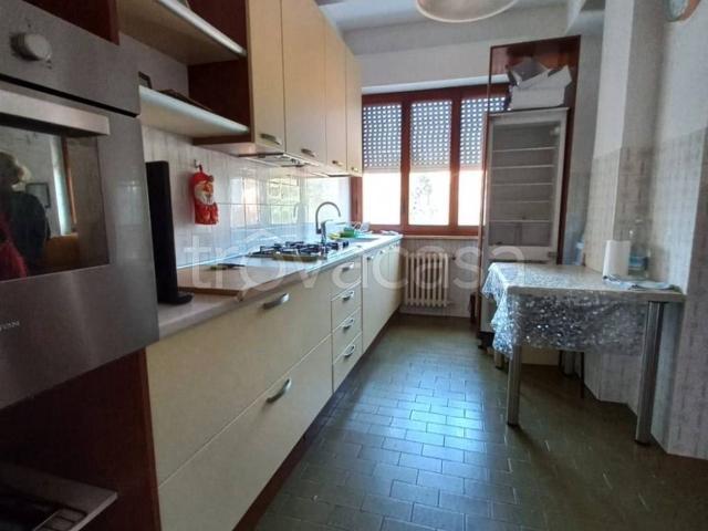 Appartamento in affitto a Marche, Macerata