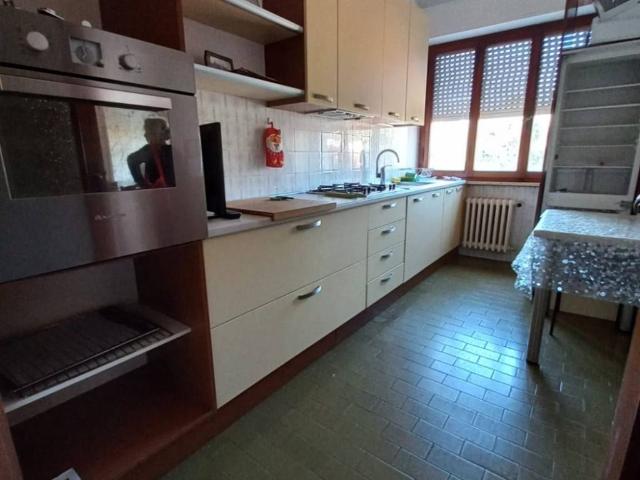 Appartamento in affitto a Pace, Marche