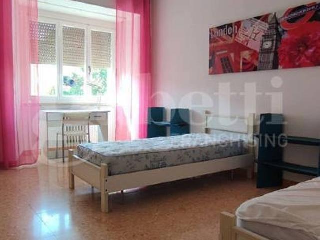 Appartamento in affitto a Tribunale, Marche