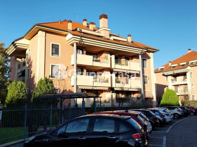 Appartamento in affitto a Magenta, Lombardia