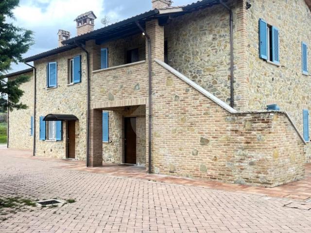 Appartamento in affitto a Magione, Bologna