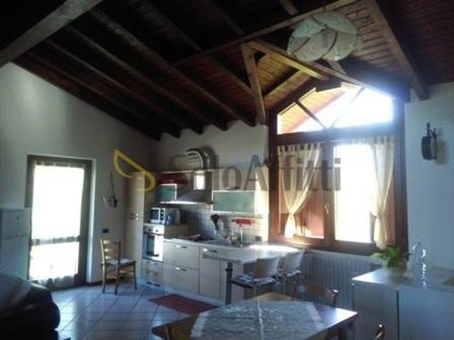 Appartamento in affitto a Gurone, Malnate