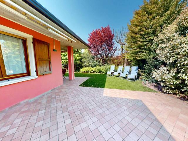 Appartamento in affitto a Manerba Del Garda, Lombardia