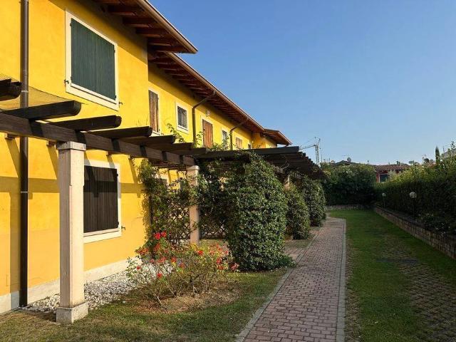 Appartamento in affitto a Manerba Del Garda, Lombardia