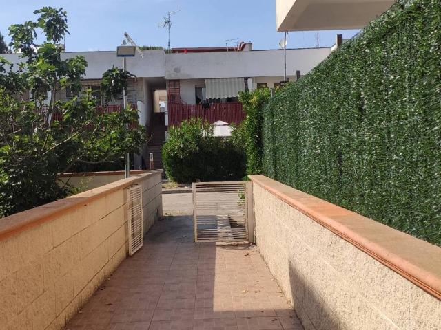 Appartamento in affitto a Ippocampo, Puglia