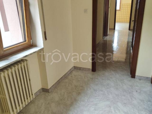 Appartamento in affitto a Campello Sul Clitunno, Umbria