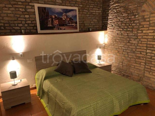 Appartamento in affitto a Rodigo, Lombardia