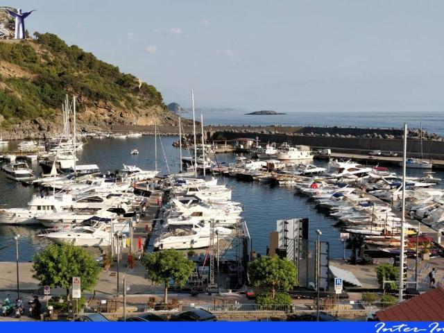 Appartamento in affitto a Porto di Maratea, Maratea
